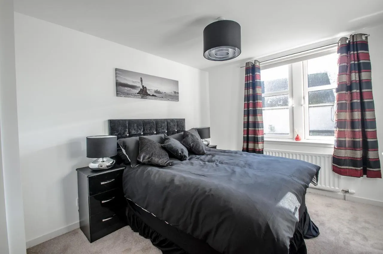 Orange Apartments Polmuir Gardens Only 7 Minutes To City Centre Aberdeen